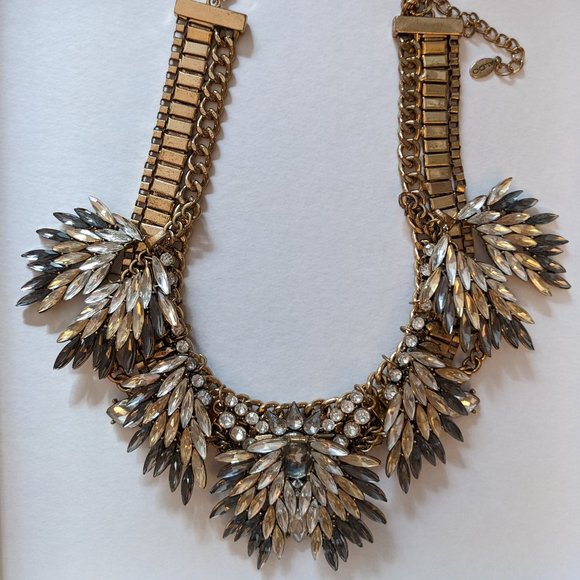 Statement Necklace - Picture 1 of 4